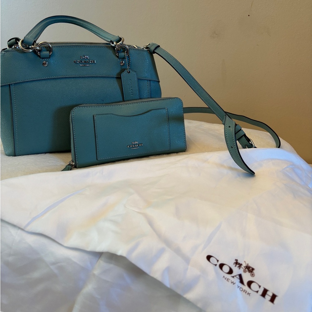 Authentic Coach purse and wallet set